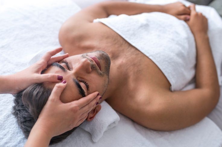 GREEN AYURVEDA SPA MASSAGE KONDOTTY